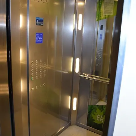 Alma Smolna Apartman *