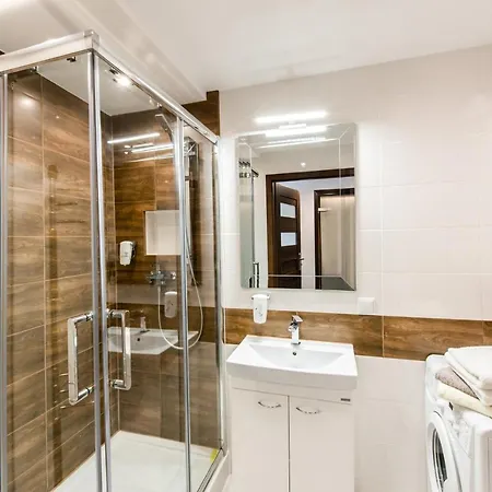 Apartment Alma Smolna *